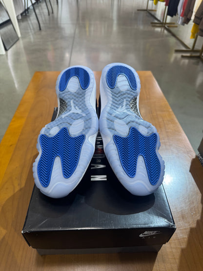 Air Jordan 11 Low Space Jam