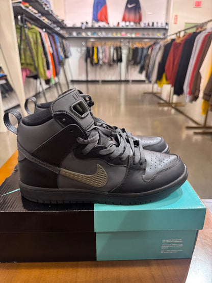 Preowned Nike SB Dunk High FPAR