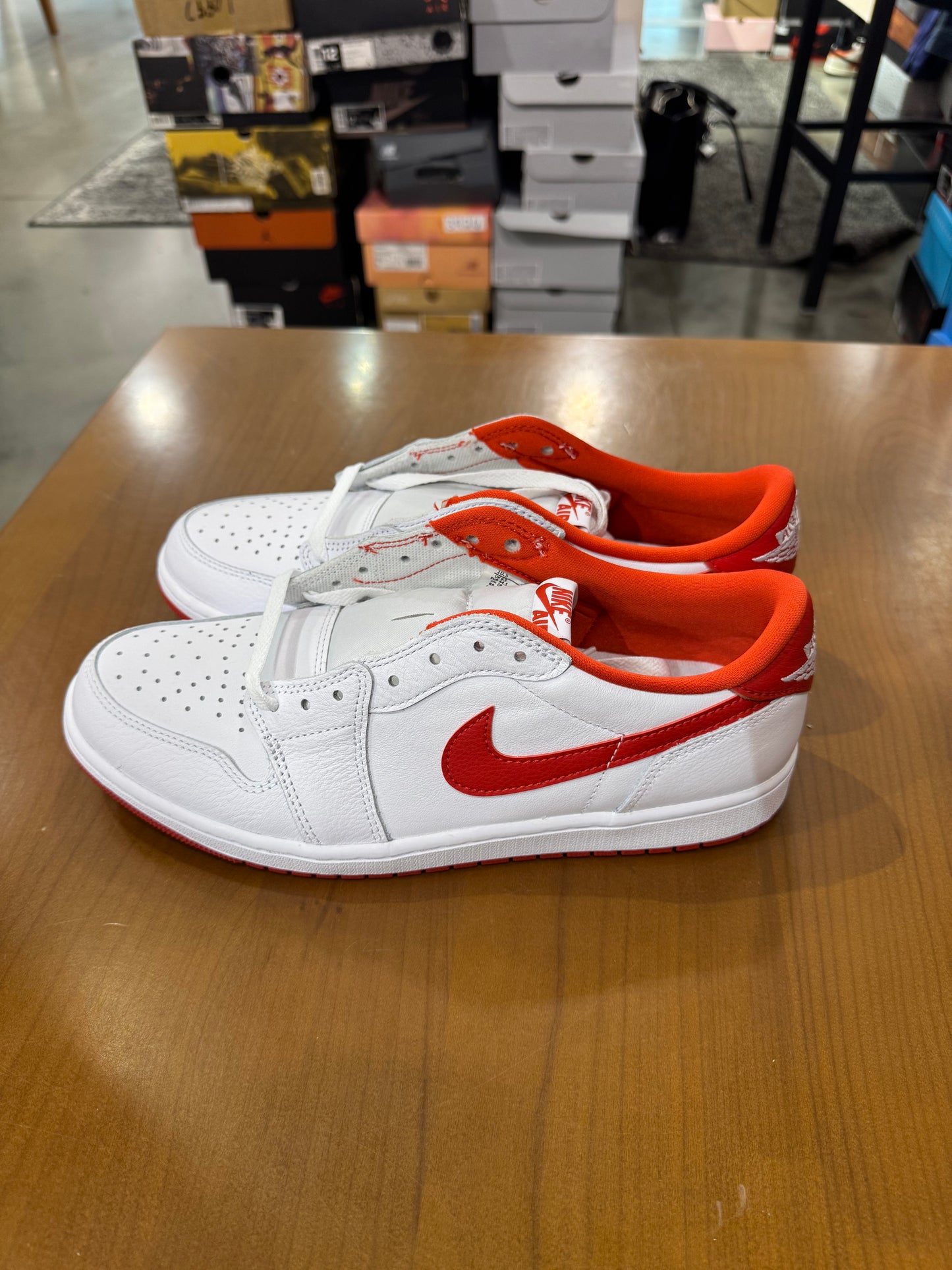 Air Jordan 1 Low OG University Red