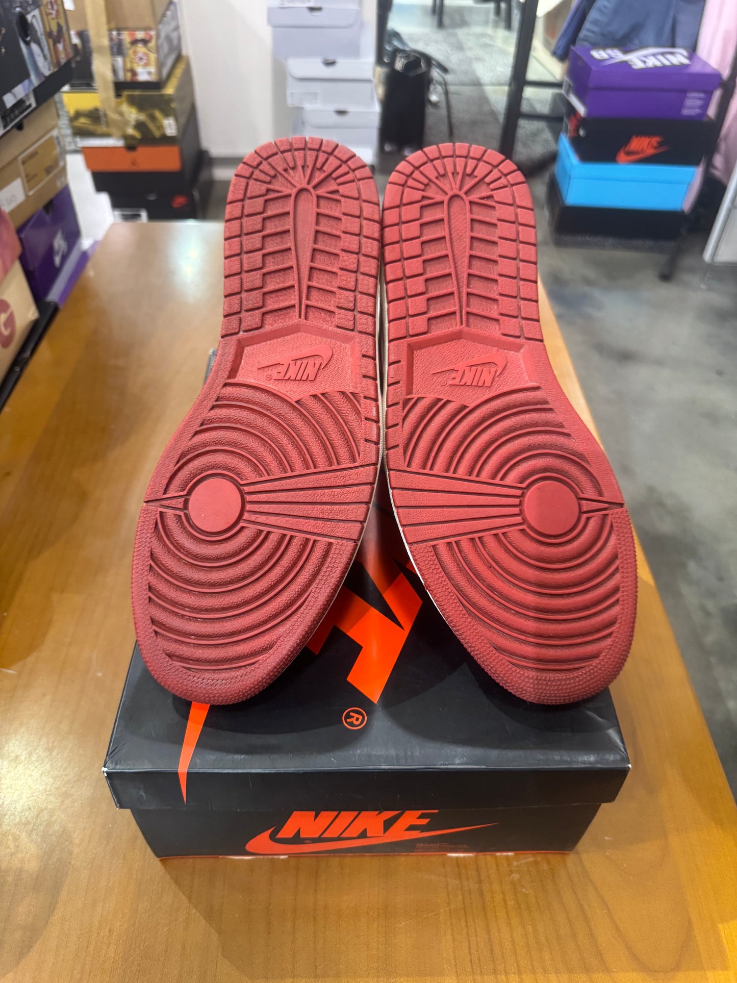 Preowned Air Jordan 1 Bred Toe