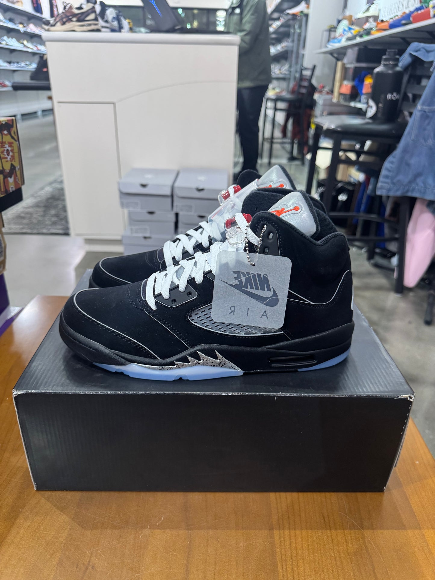 Air Jordan 5 Black Metallic Reimagined