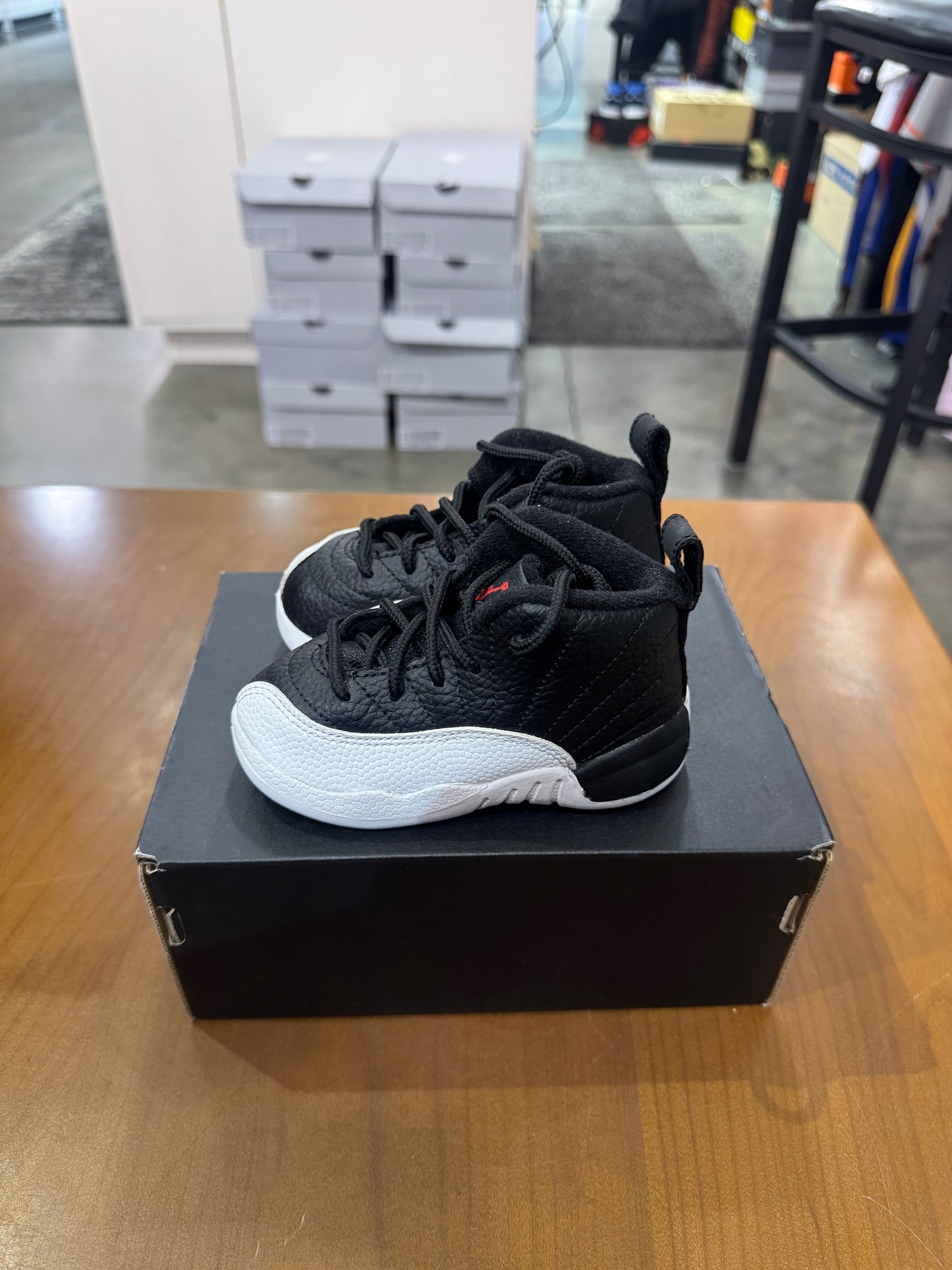 Preowned Air Jordan 12 Playoffs