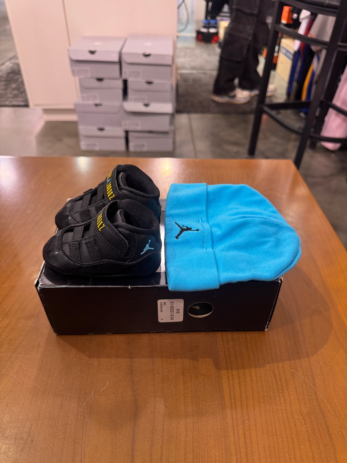 Air Jordan 11 Gamma Blue (w/ beanie)