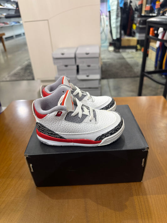 Preowned Jordan 3 Fire Red