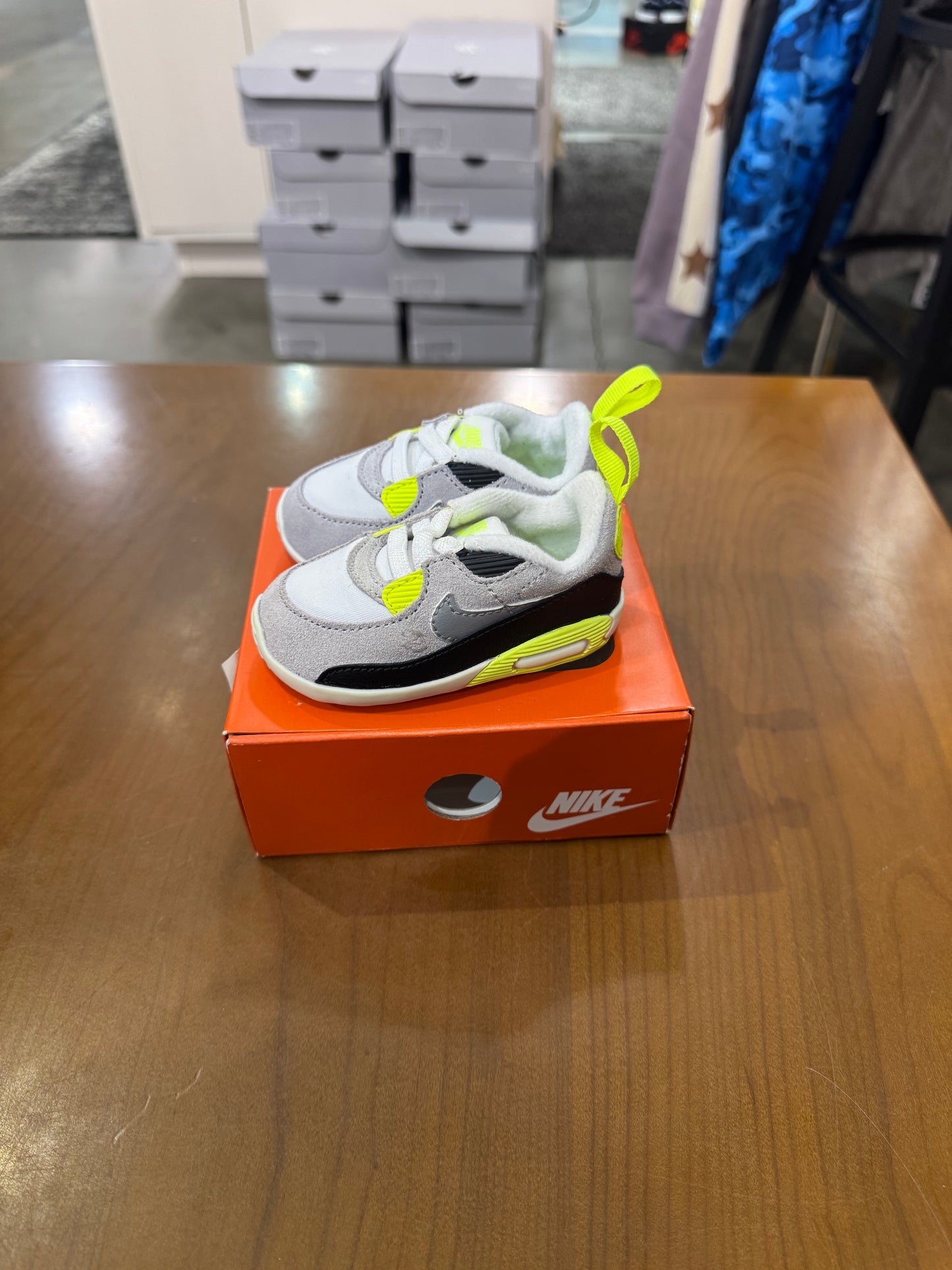 Nike Air Max 90 OG Volt