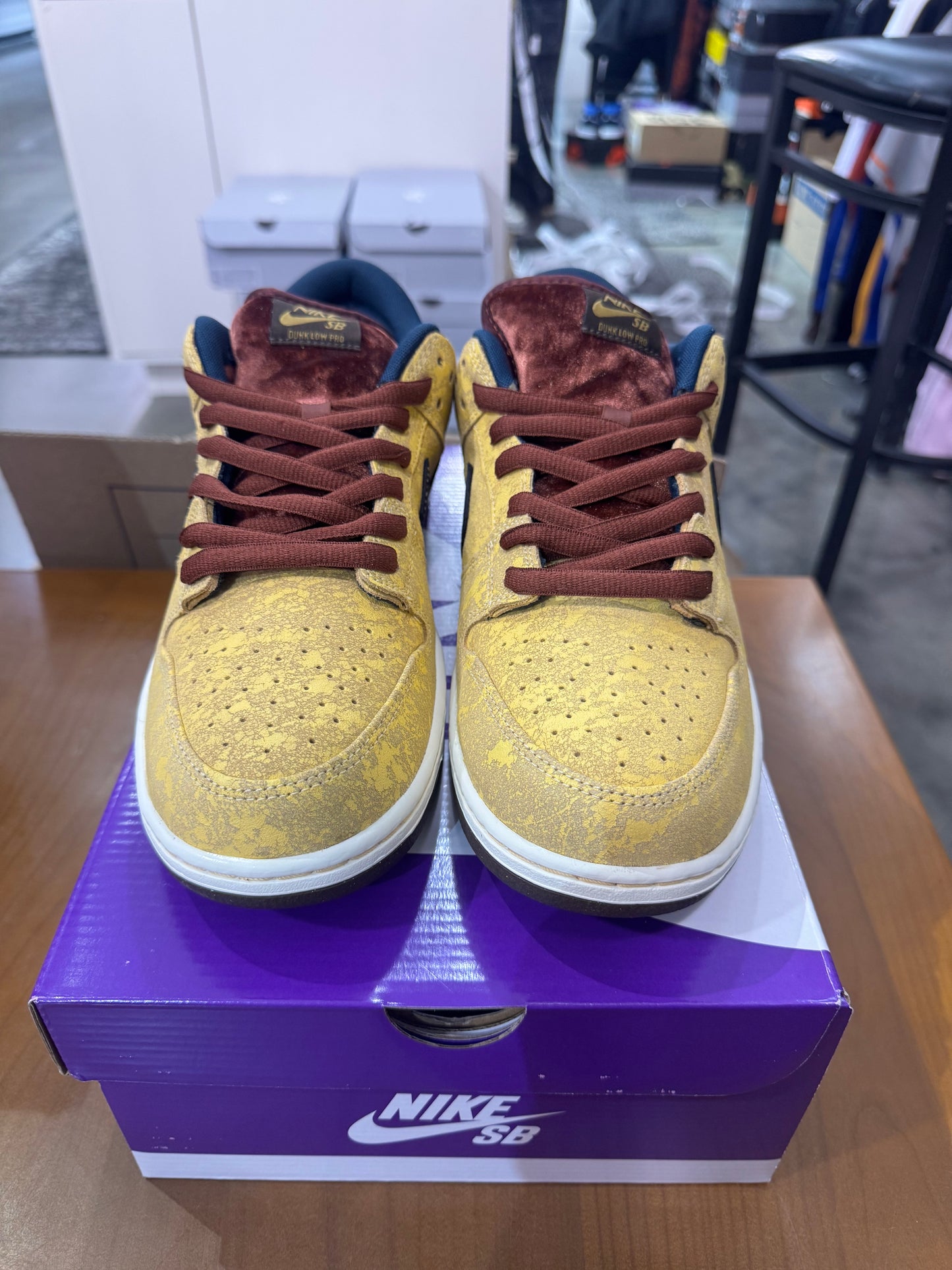 Nike SB Dunk Low City of Cinema