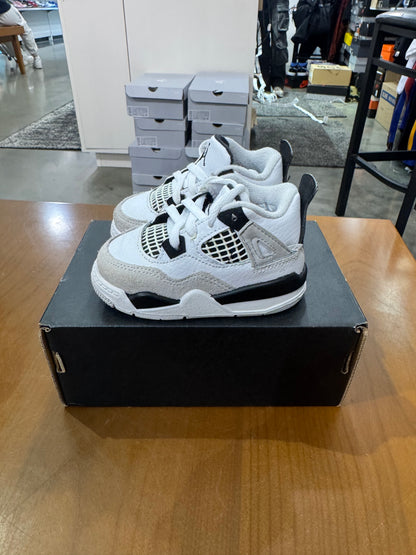 Preowned Air Jordan 4 Military Black