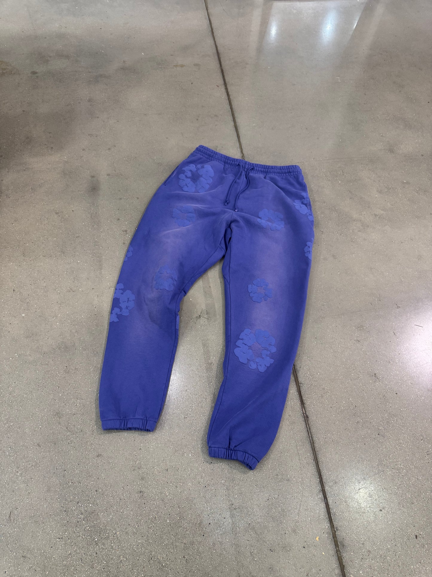 Preowned Denim Tears Mono Cotton Wreath Sweatpants Washed Blue