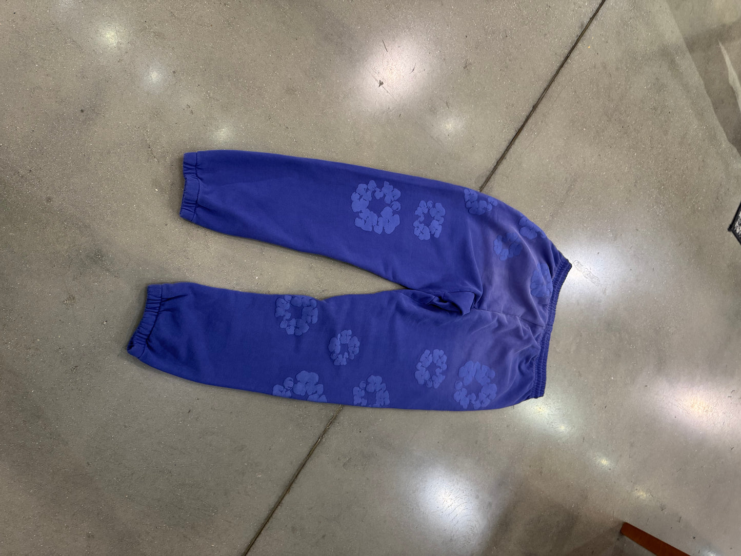 Preowned Denim Tears Mono Cotton Wreath Sweatpants Washed Blue