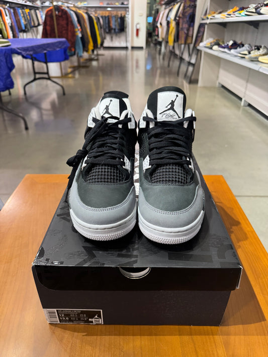 Preowned Air Jordan 4 Fear