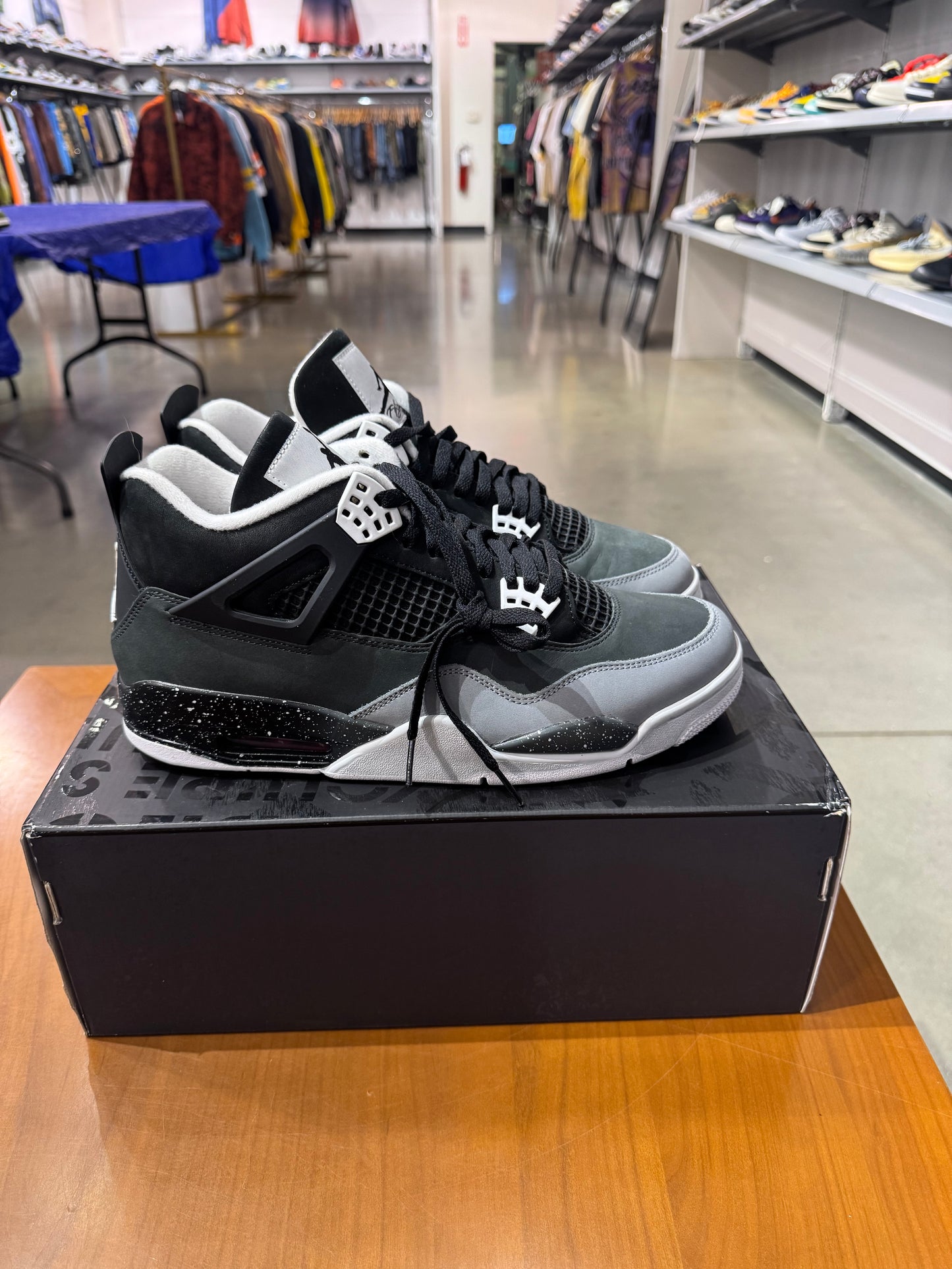 Preowned Air Jordan 4 Fear