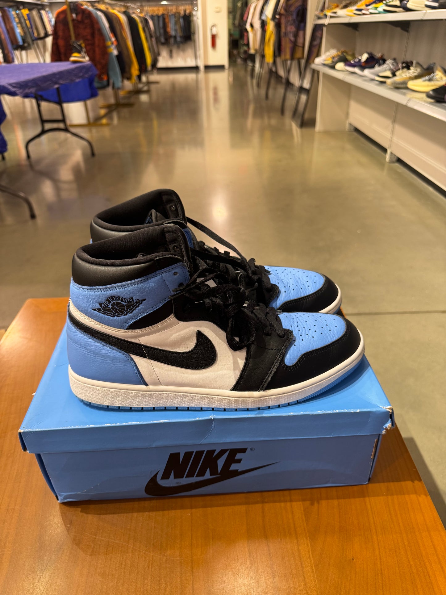 Preowned Air Jordan 1 UNC Toe