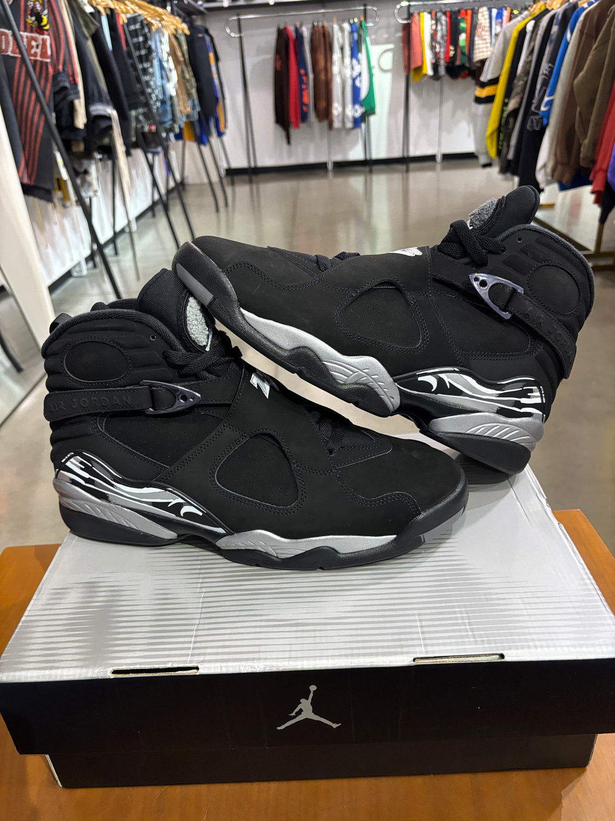 Air Jordan 8 Chrome