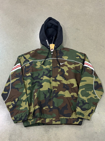 Supreme Nike Nylon Hooded Jacket Woodland Camo