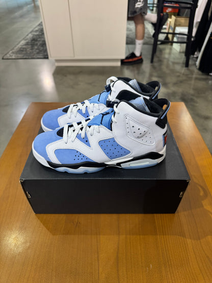 Air Jordan 6 UNC