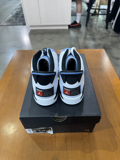 Air Jordan 6 UNC