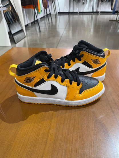 Preowned Air Jordan 1 Mid Taxi