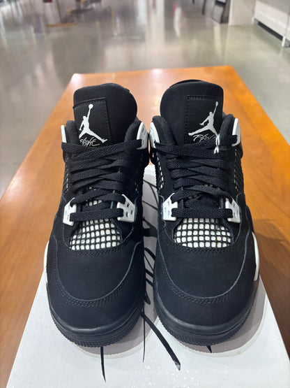 Preowned Air Jordan 4 White Thunder