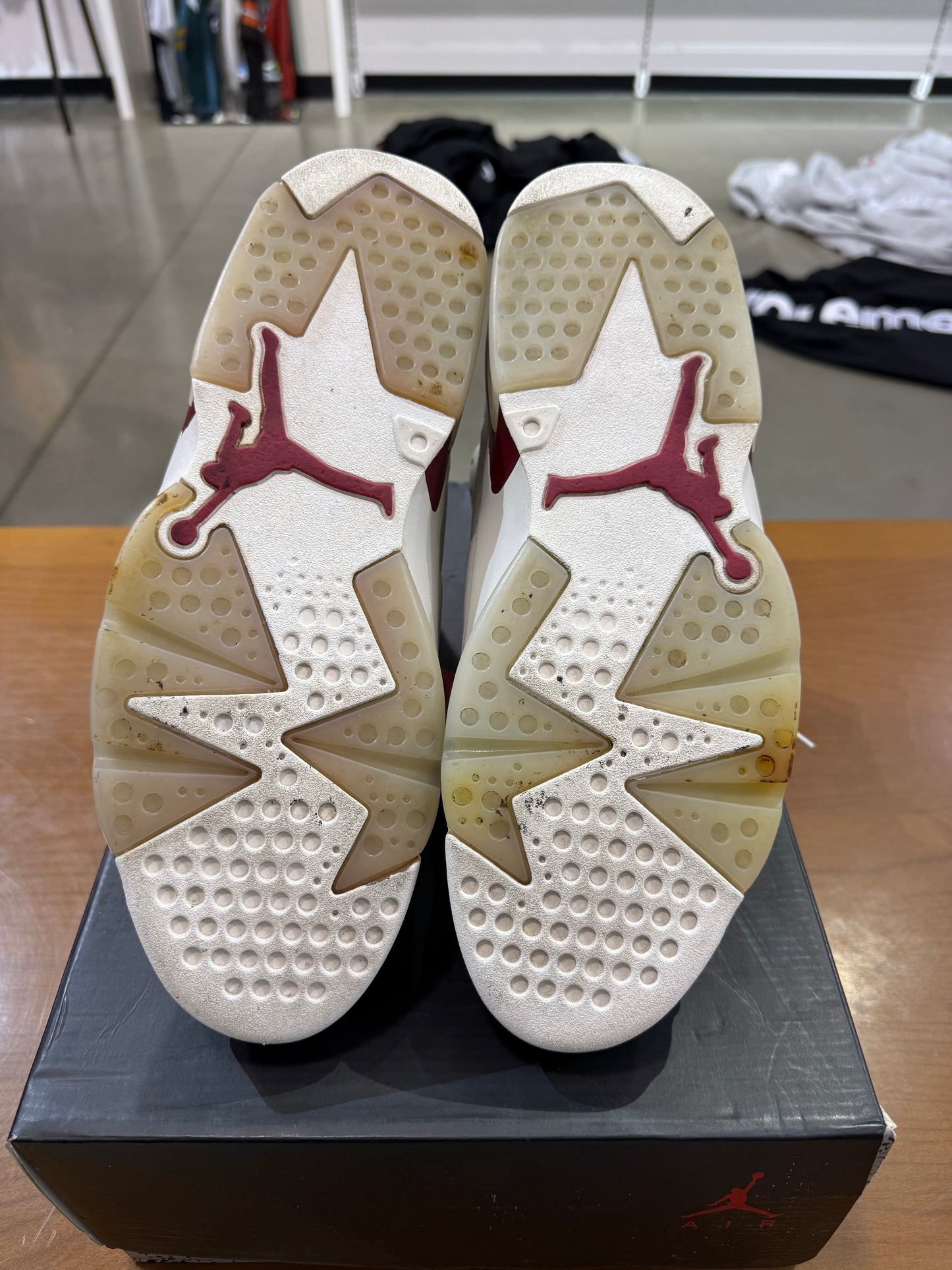 Preowned Air Jordan 6 Maroon