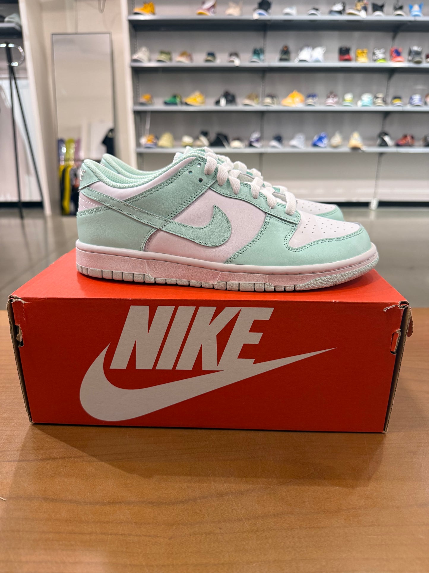 Nike Dunk Low Mint