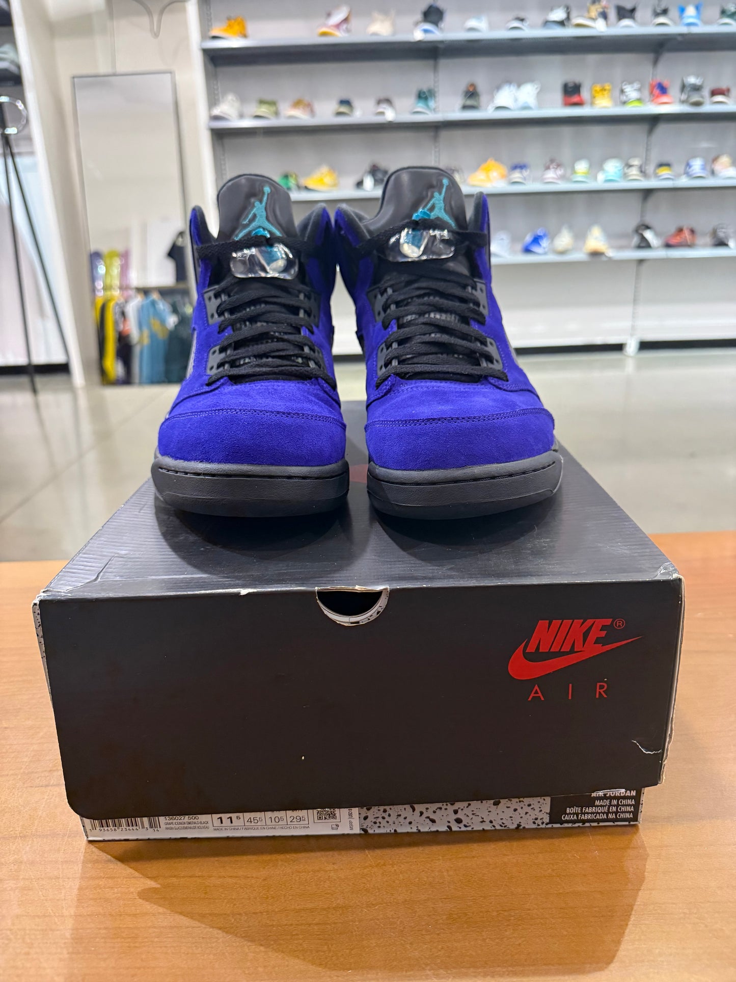 Preowned Air Jordan 5 Alternate Grape