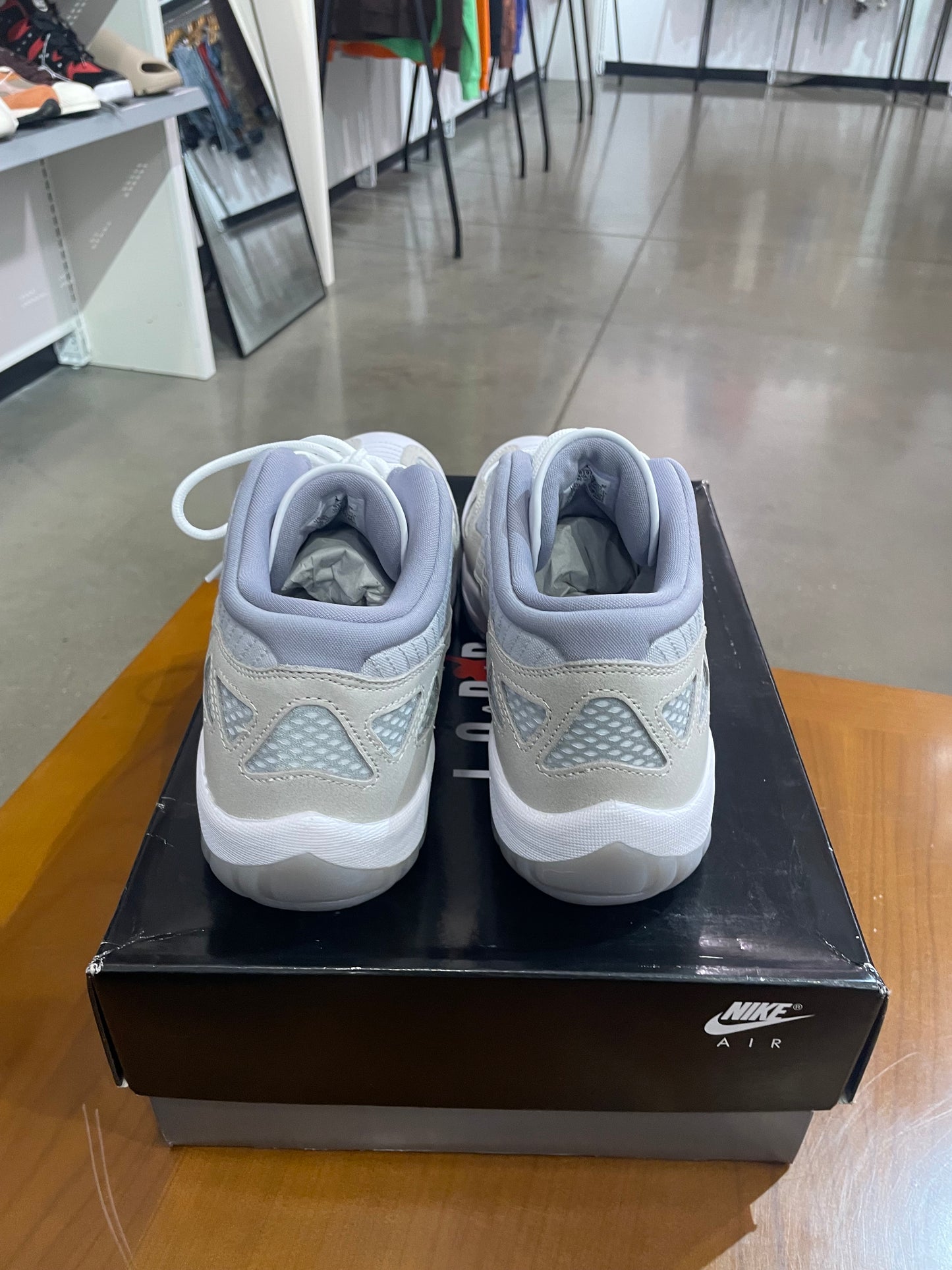 Air Jordan 11 Low IE Light Orewood Brown