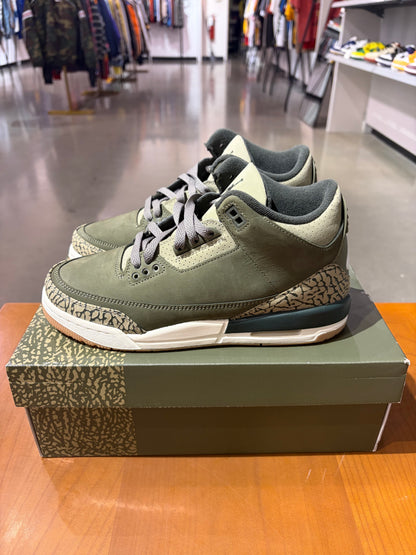 Preowned Air Jordan 3 Family Affair
