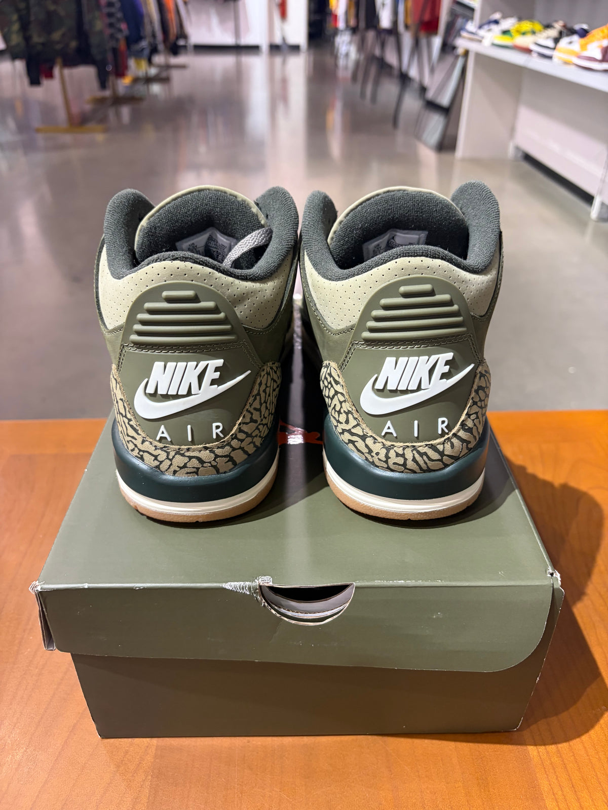 Preowned Air Jordan 3 Family Affair