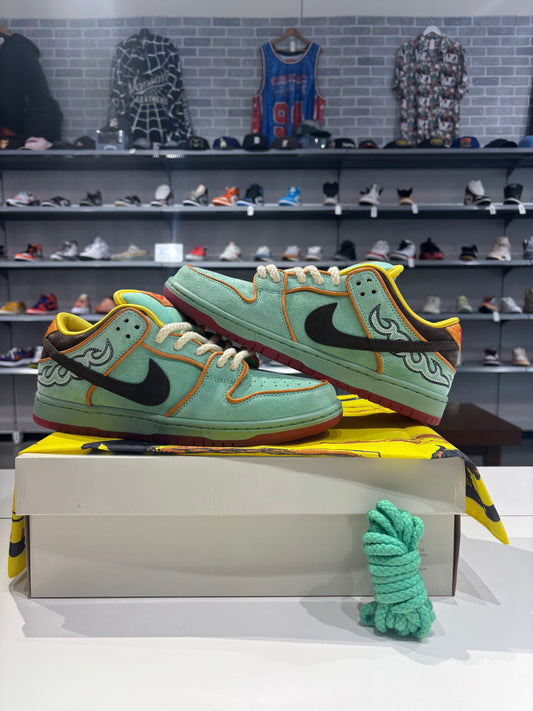 Preowned Nike SB Dunk Low Rodeo Tourmaline