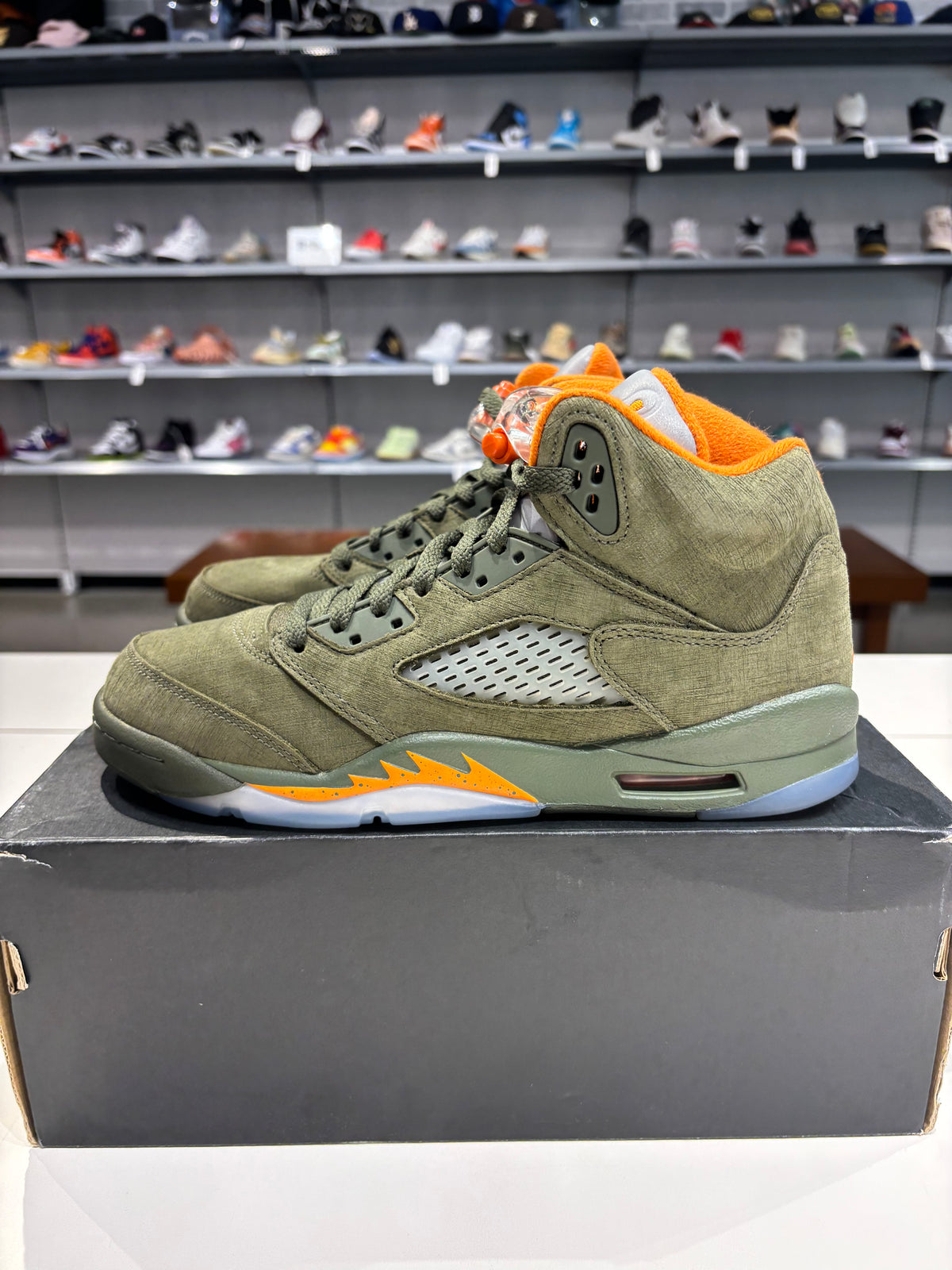 Preowned Air Jordan 5 Olive