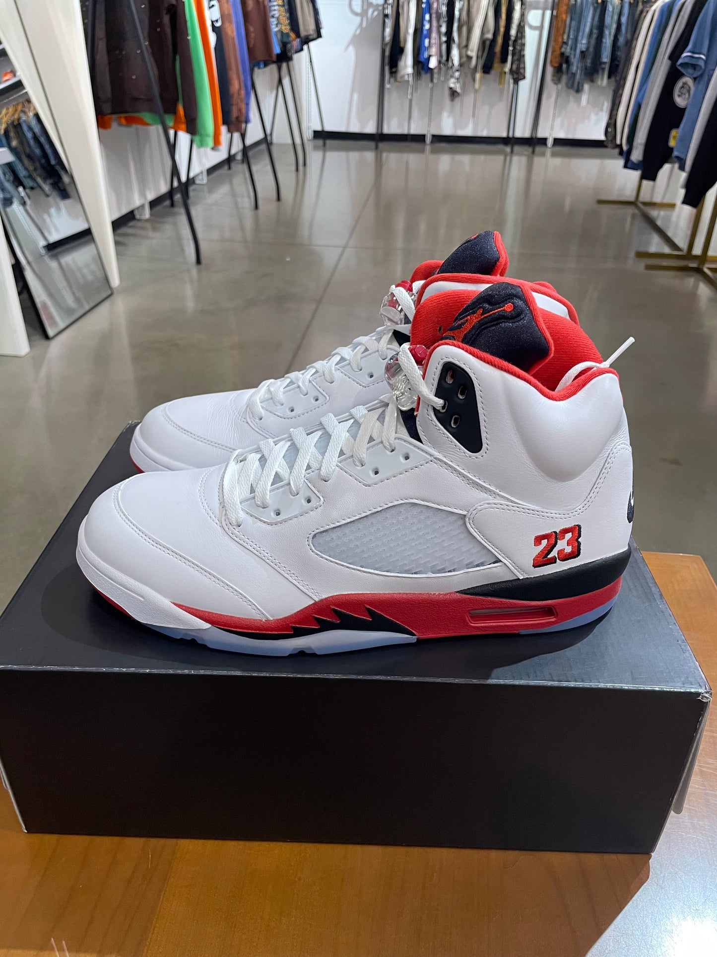 Air Jordan 5 Fire Red