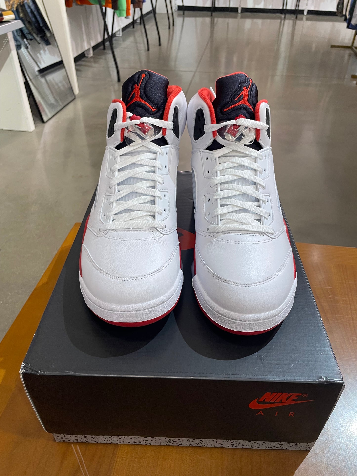 Air Jordan 5 Fire Red