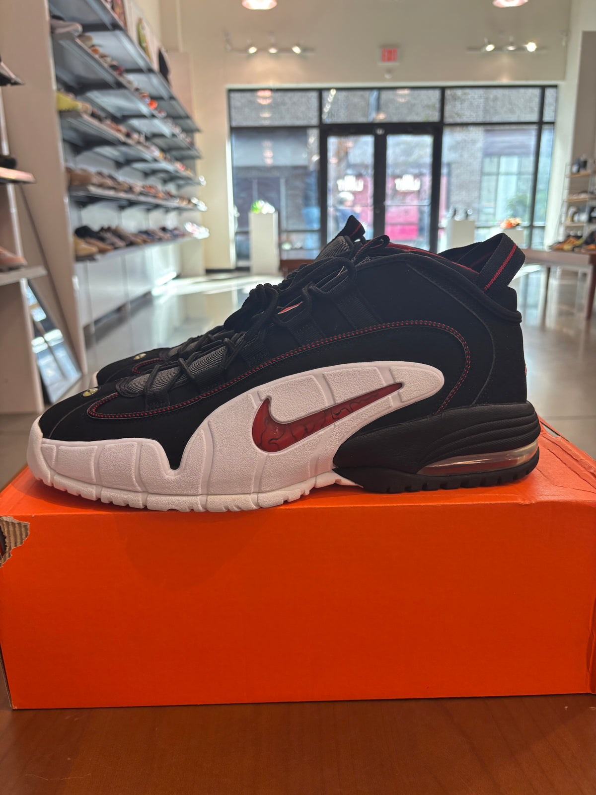 BRAND NEW Nike Air Max Penny Chicago Bulls SIZE 13