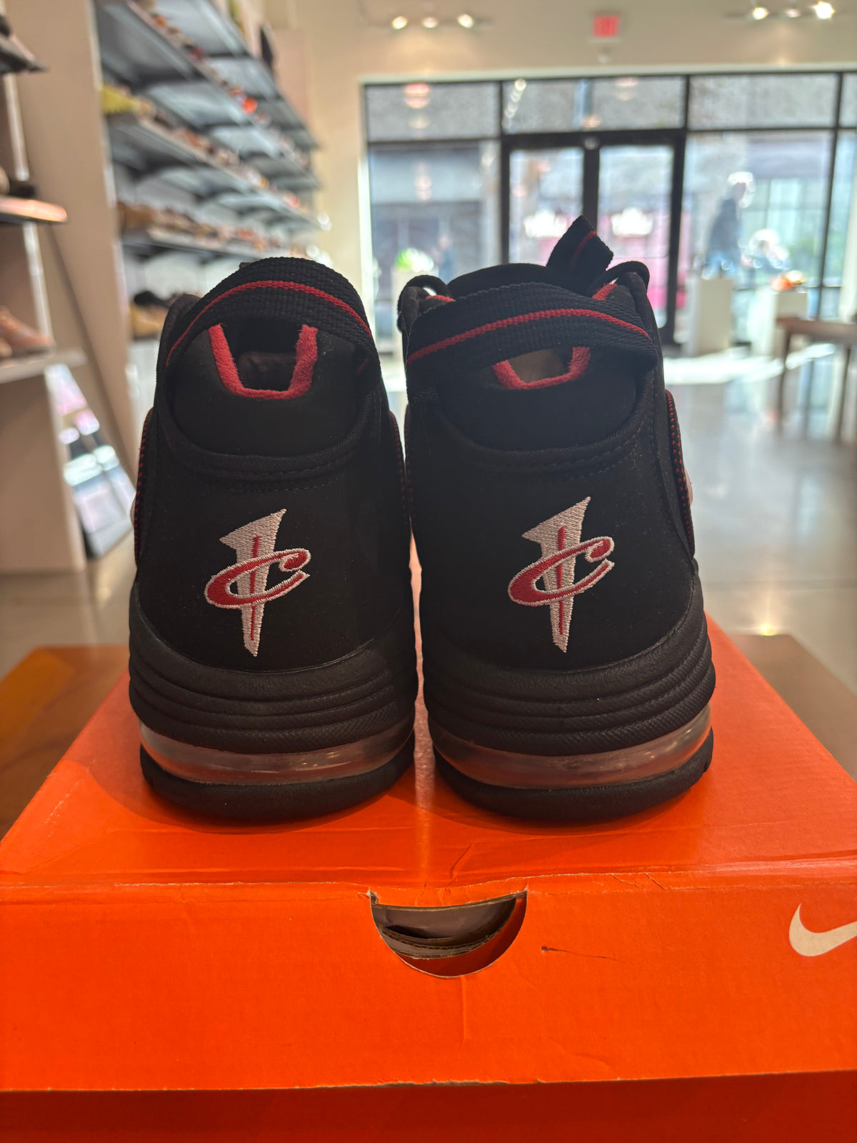 BRAND NEW Nike Air Max Penny Chicago Bulls SIZE 13