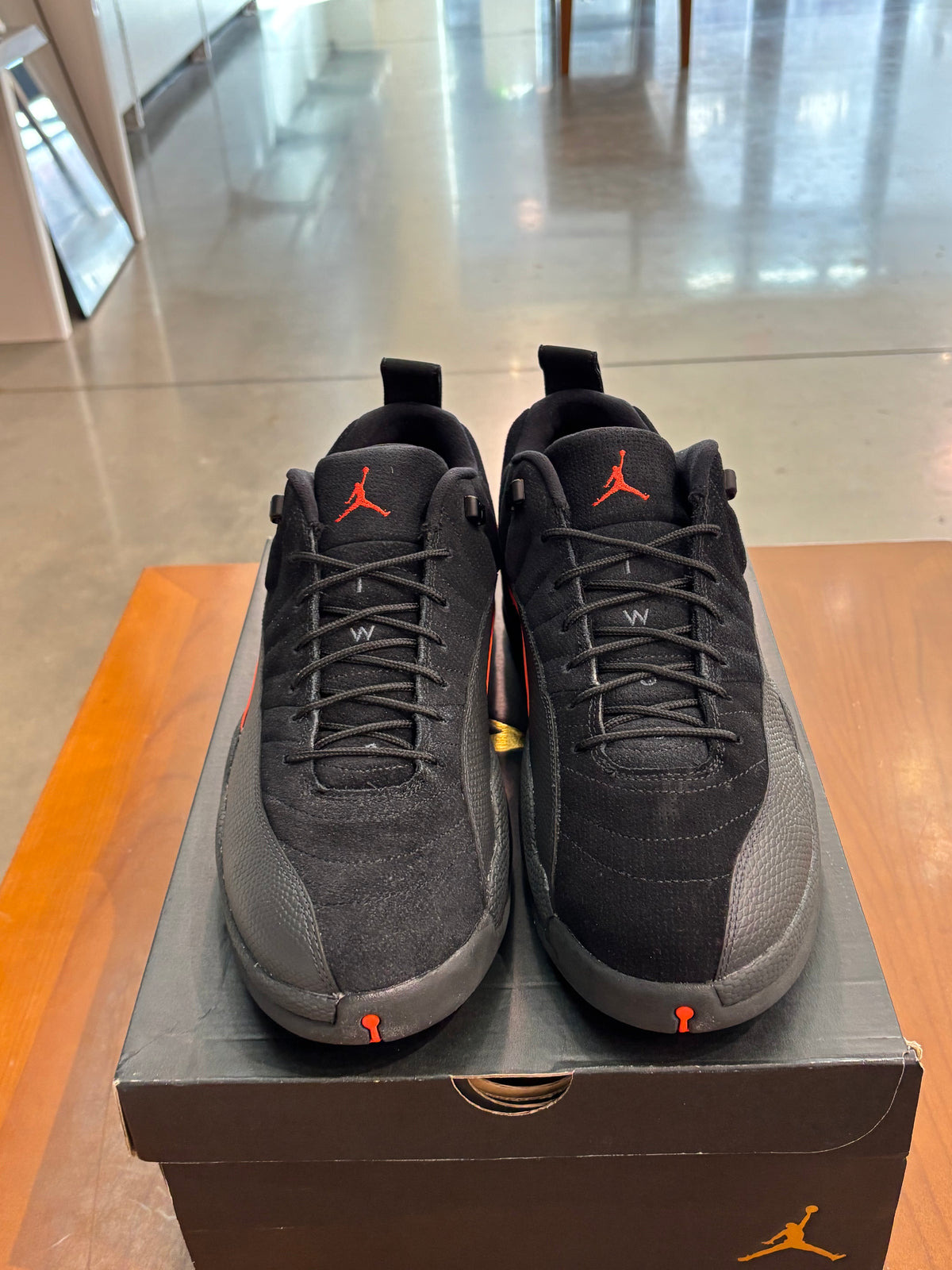 BRAND NEW Air Jordan 12 Low Max Orange SIZE 13
