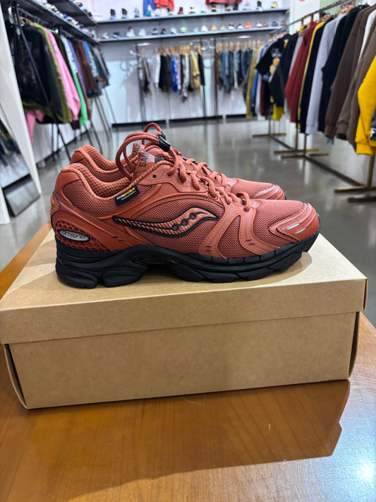 Saucony Progrid Triumph 4 Clay Red Sample Unreleased