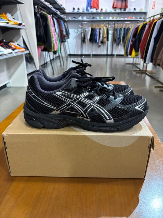 Preowned Asic 1130 Black Silver