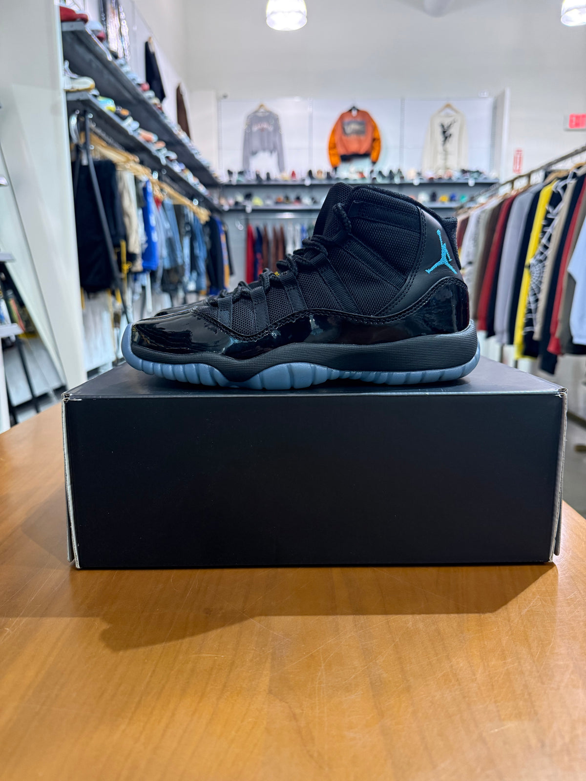Air Jordan 11 Gamma