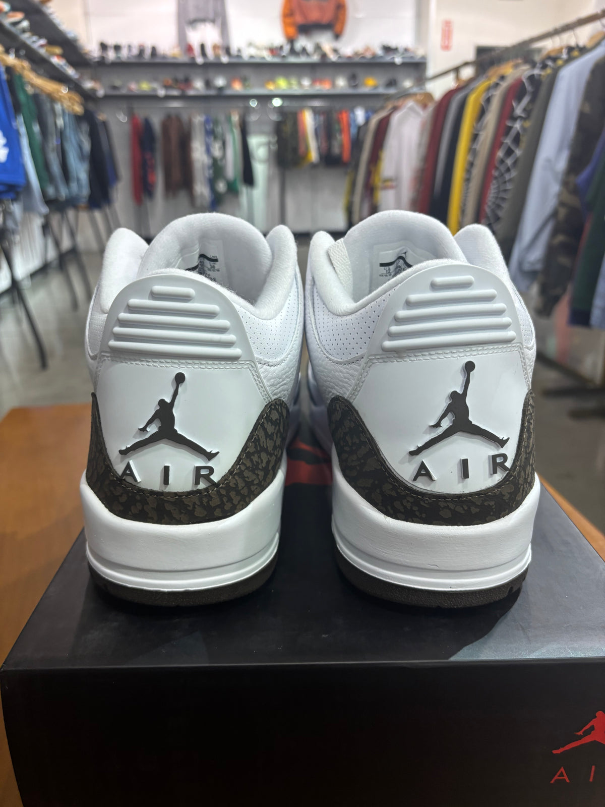 Air Jordan 3 Mocha
