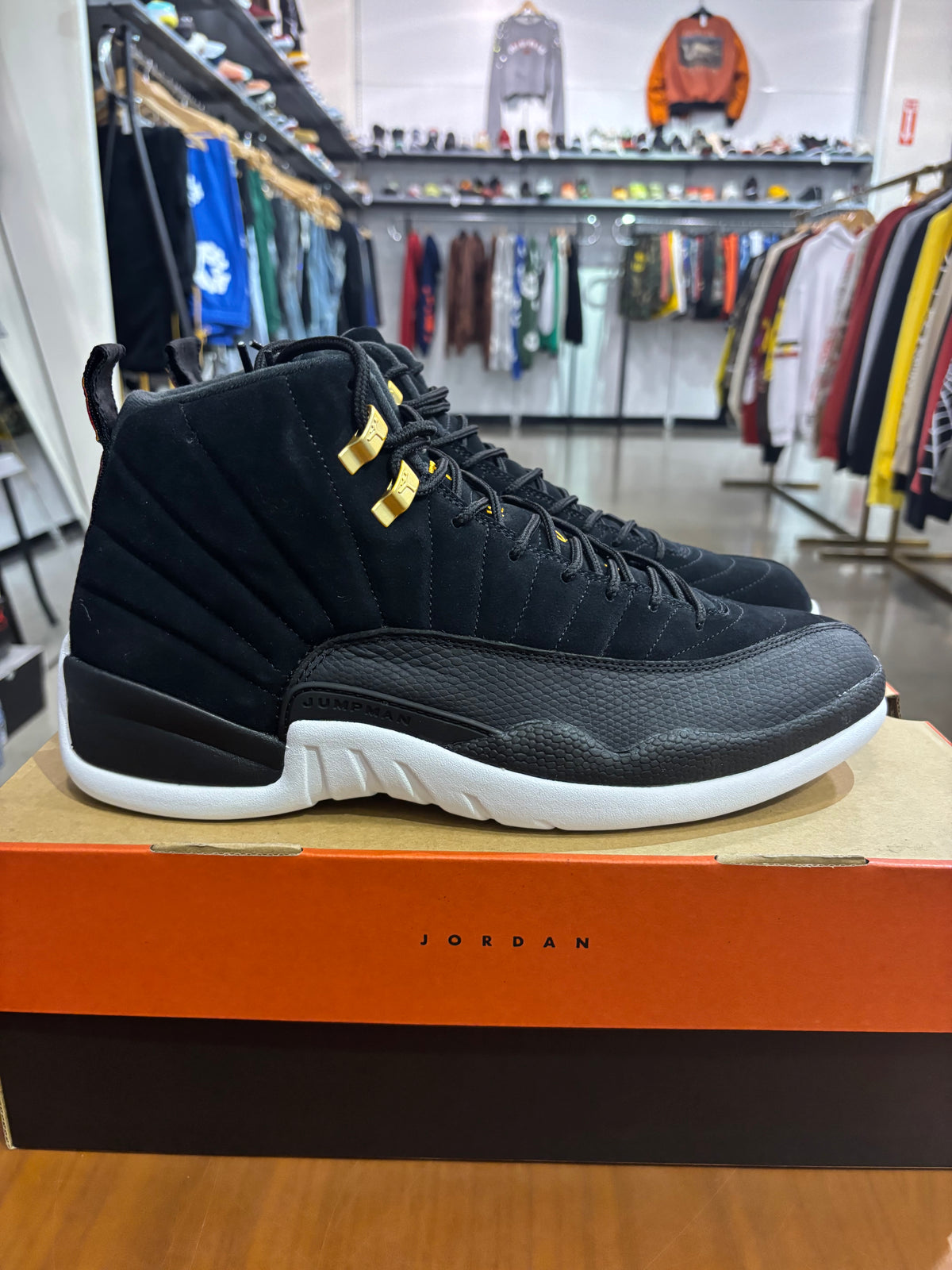 Air Jordan 12 Reverse Taxi