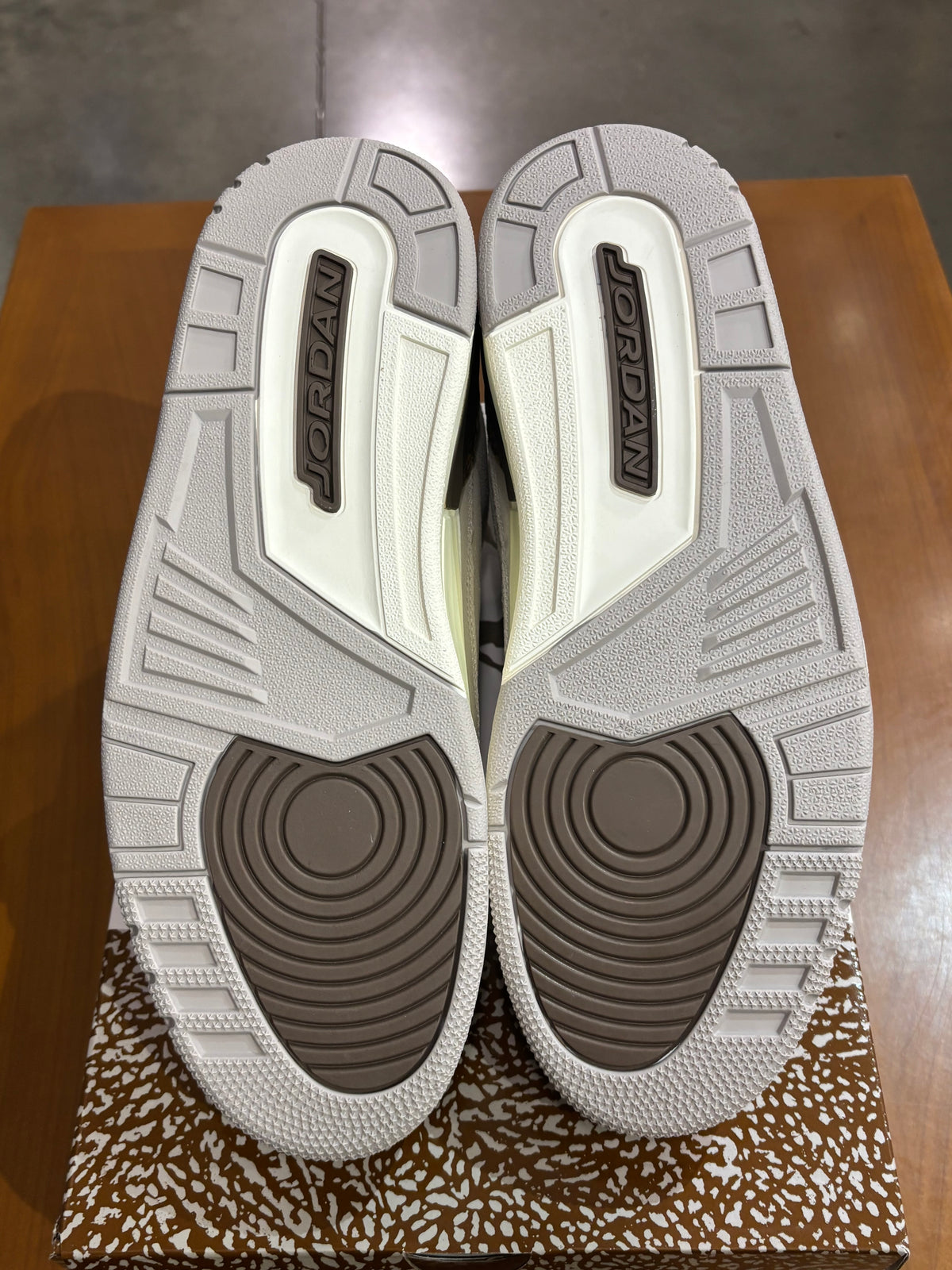 Air Jordan 3 Craft Ivory