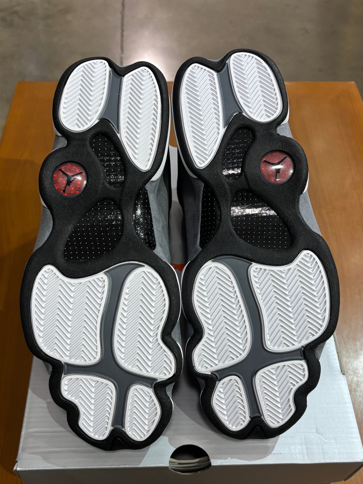 Air Jordan 13 Black Flint