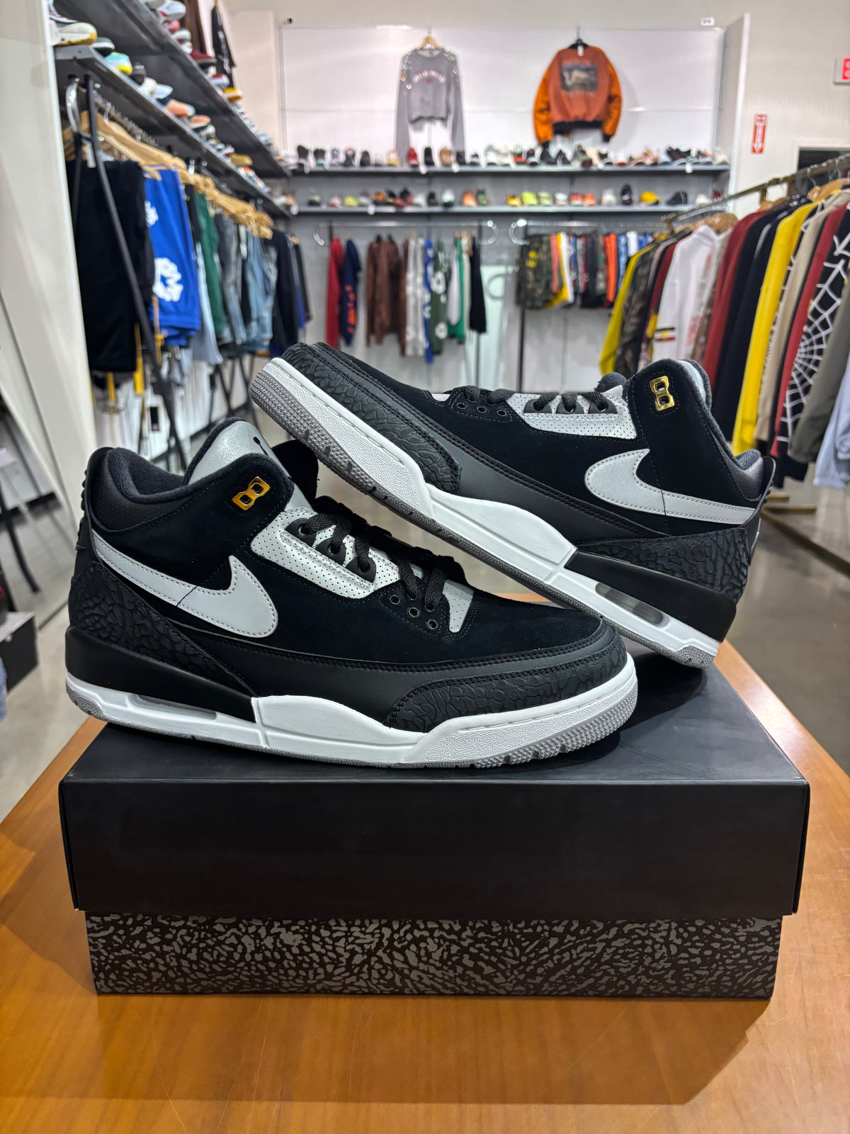 Air Jordan 3 Tinker Black Cement Gold