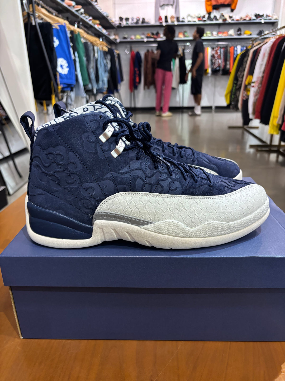 Air Jordan 12 International Flight