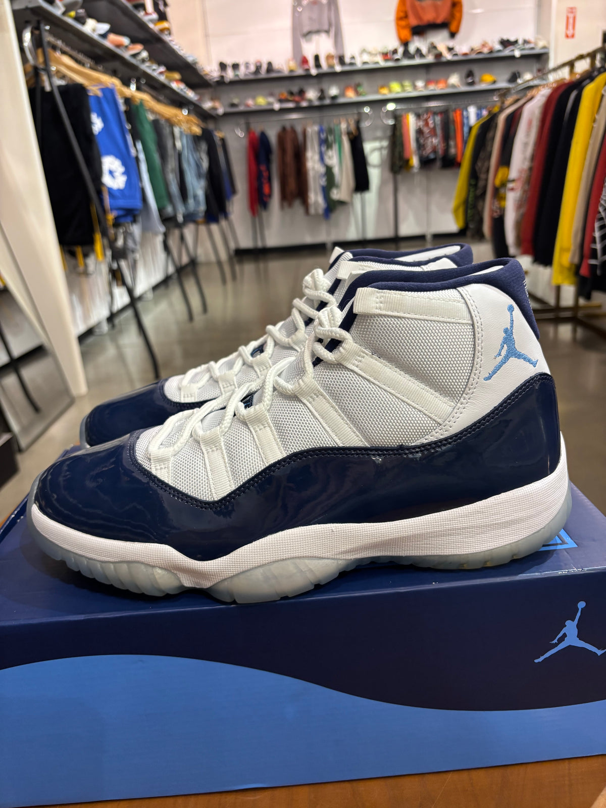 Air Jordan 11 Win like 82