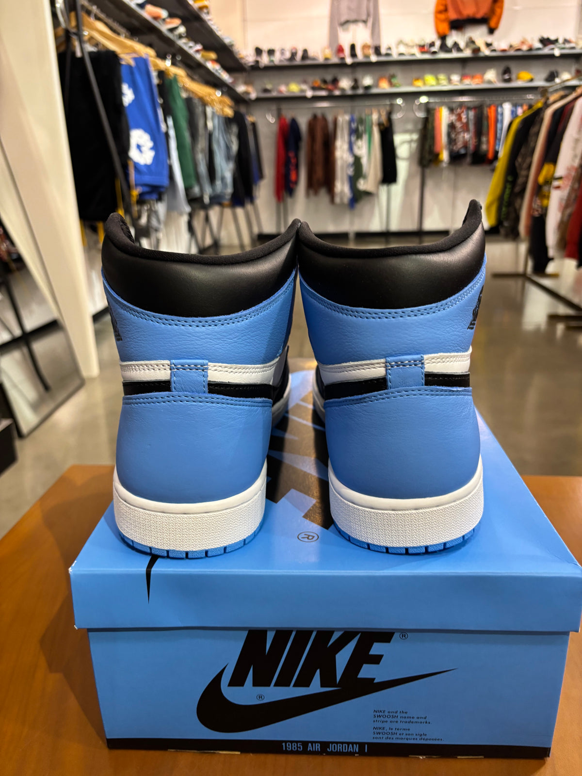 Air Jordan 1 UNC Toe