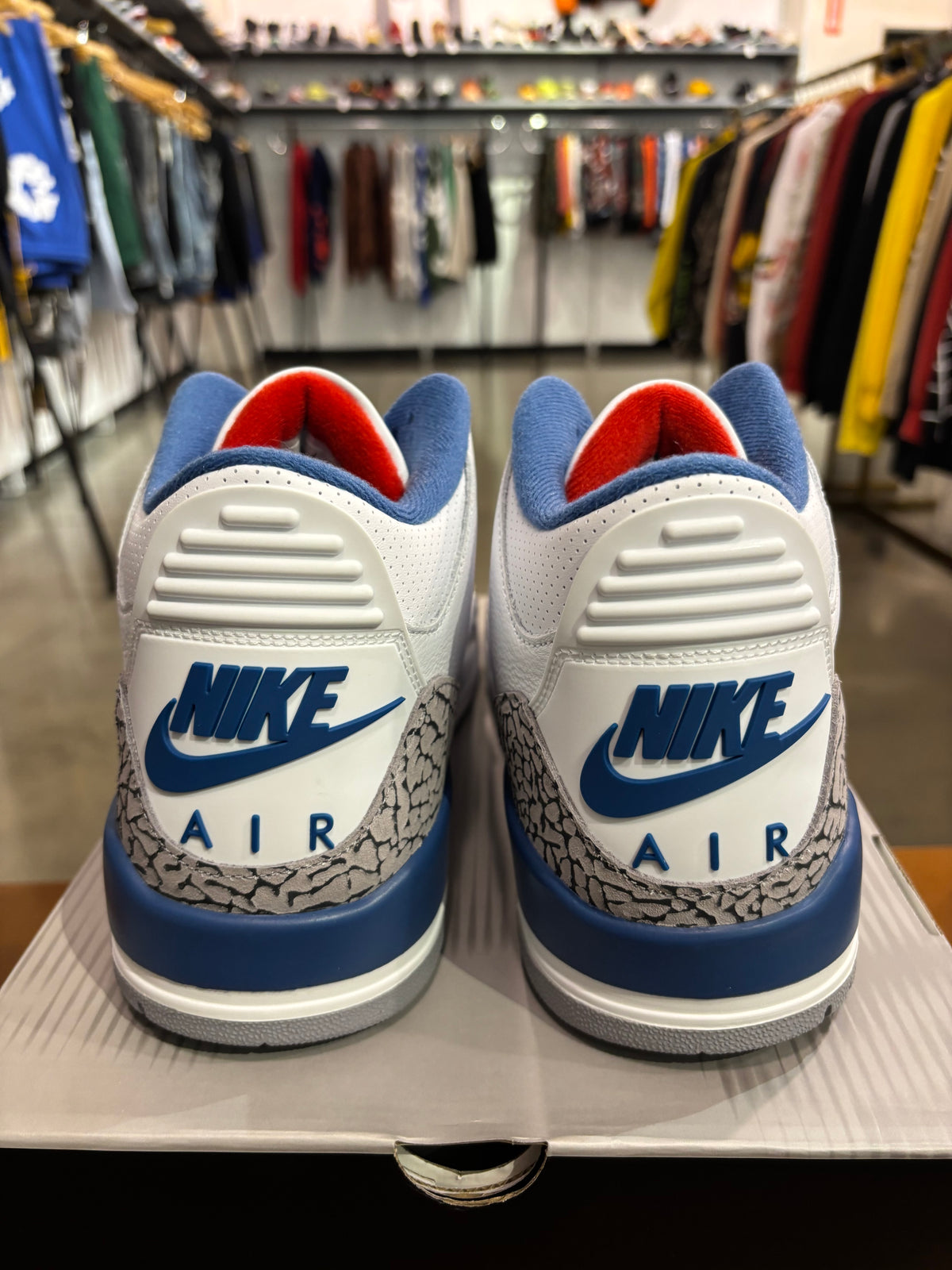 Air Jordan 3 Wizards