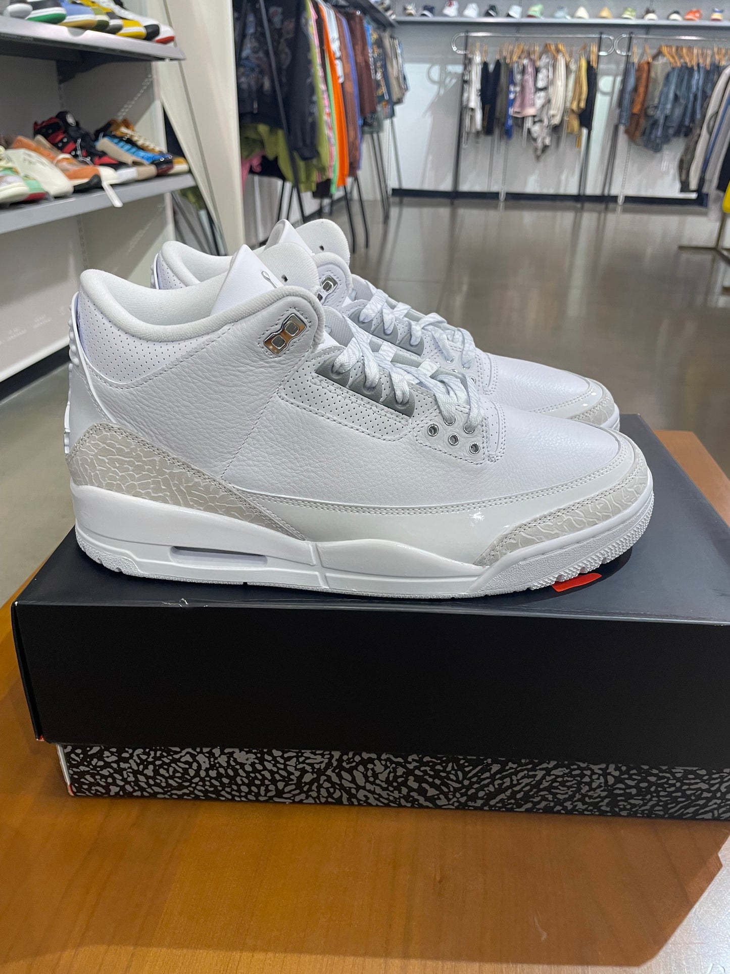Air Jordan 3 Pure Money