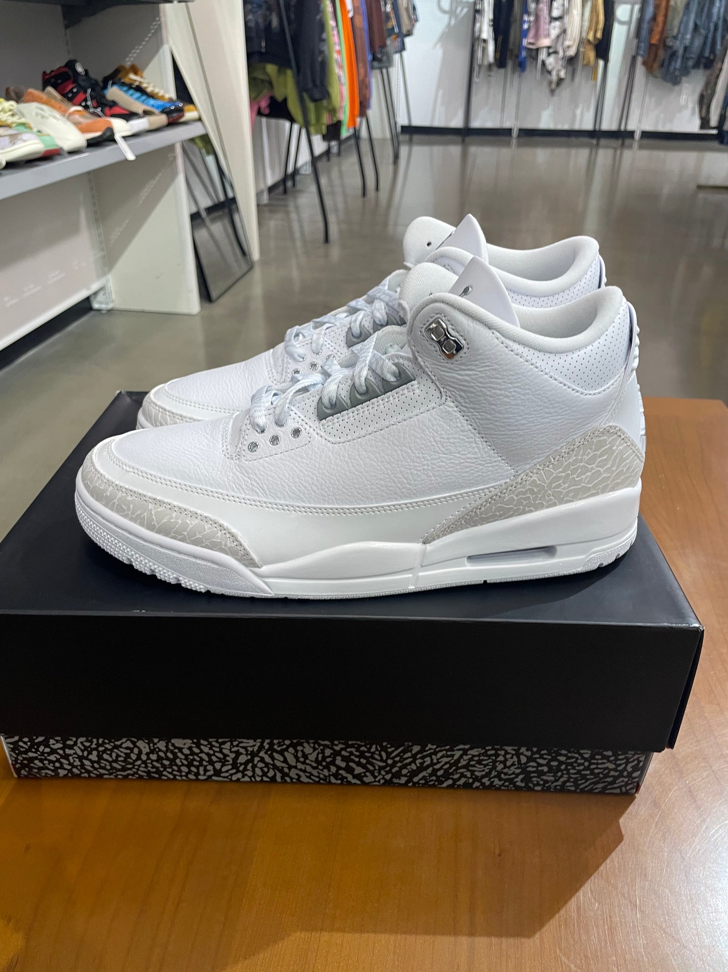 Air Jordan 3 Pure Money