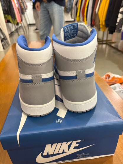 Air Jordan 1 True Blue